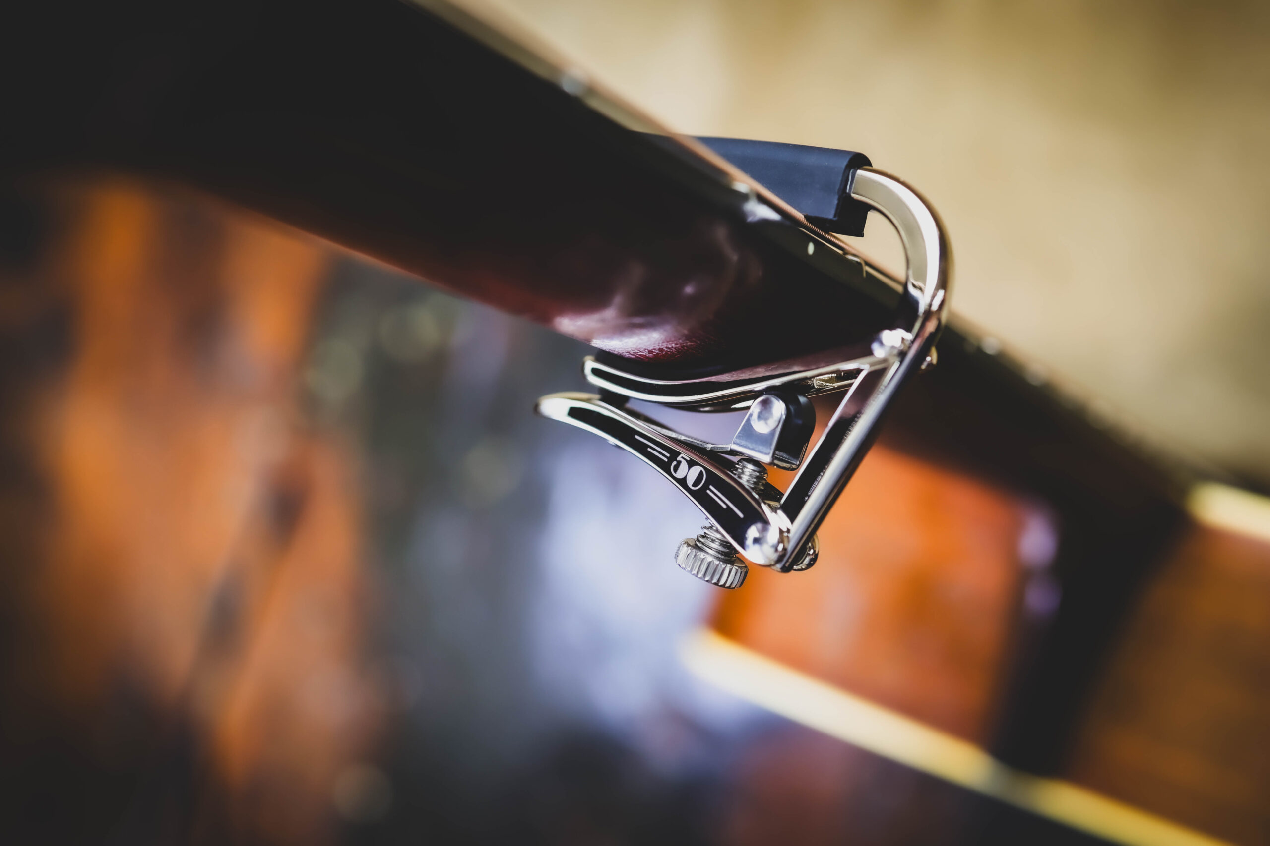 Anderes Coverbild Standard Capo C1 für Western Gitarre, "Nickel"